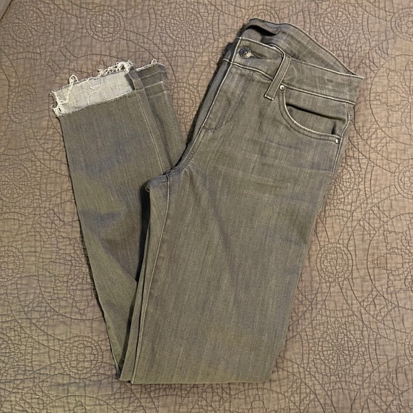 Joe’s Jeans Skinny Ankle - Picture 4 of 4